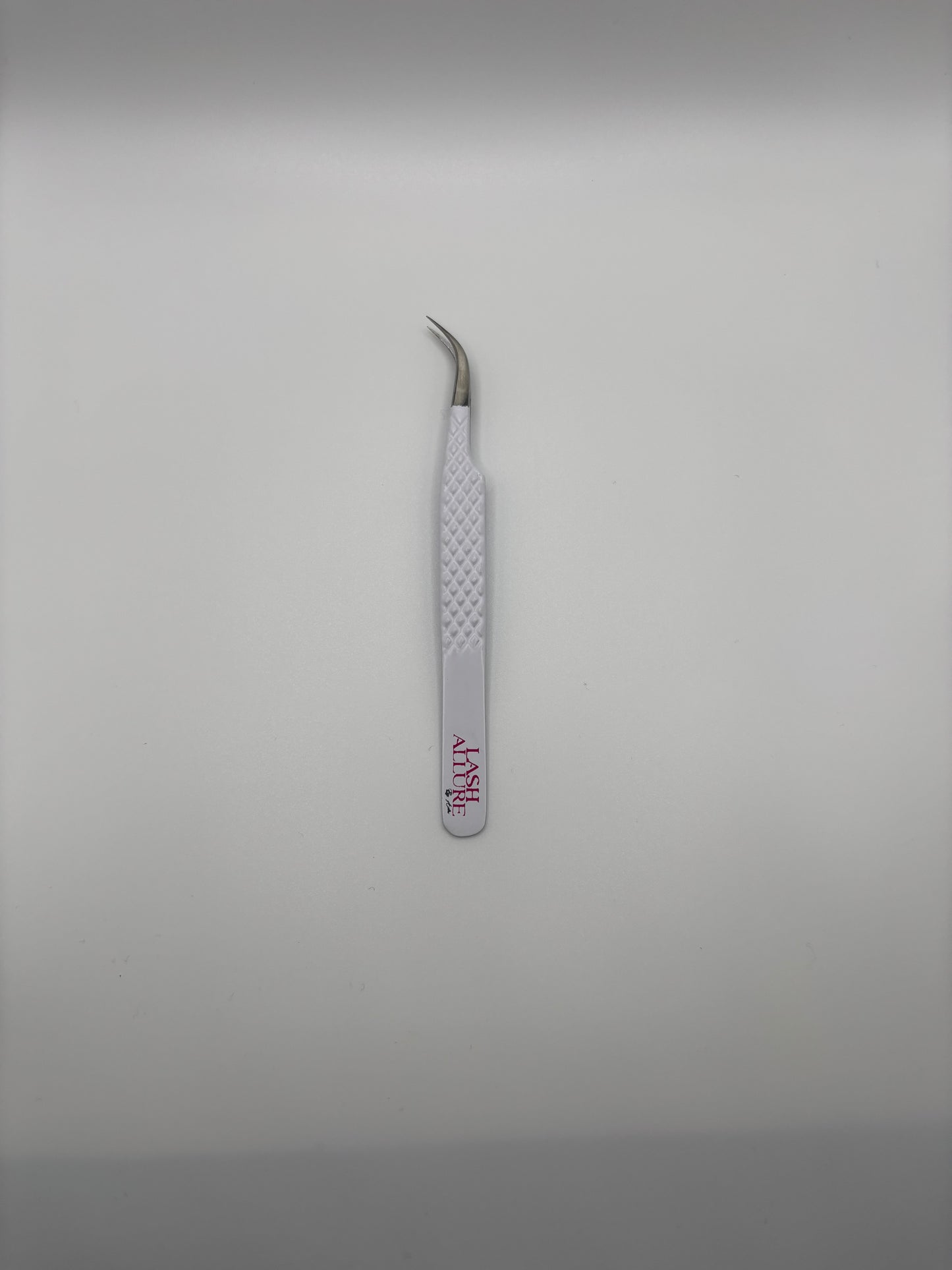 Curved Isolation Tweezer