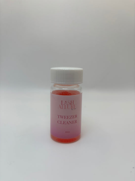 Tweezer Cleaner